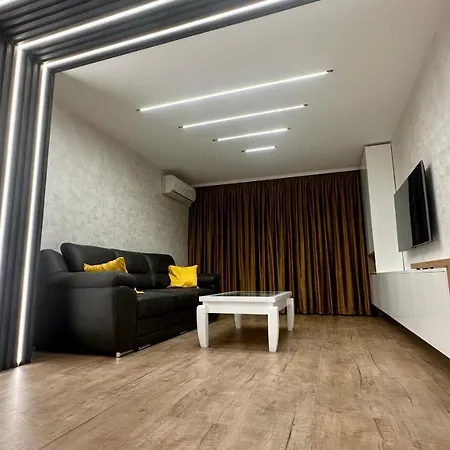 122 Apartment *